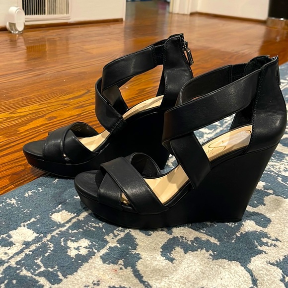jessica simpson black wedges